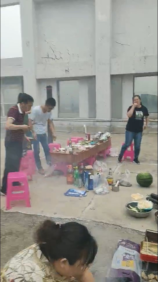 寶元通、世紀(jì)元通、山東世紀(jì)元通智能科技、電腦廣告雕刻機、木工數(shù)控雕刻機、亞克力吸塑成型機、吸壓吹多功能壓塑機、可麗耐成型機、標(biāo)牌蝕刻機刻牌機、數(shù)控圍字機、亞克力折彎機、彎字機、等離子切割機、激光切割機、激光機